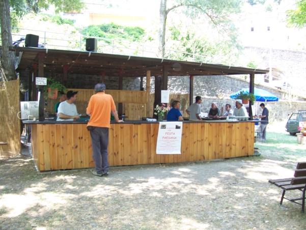  Image name: Estate24.jpg 
 width: 601 pixel 
 height: 452 pixel 
 Size: 263691 bytes 
 Click to enlarge 